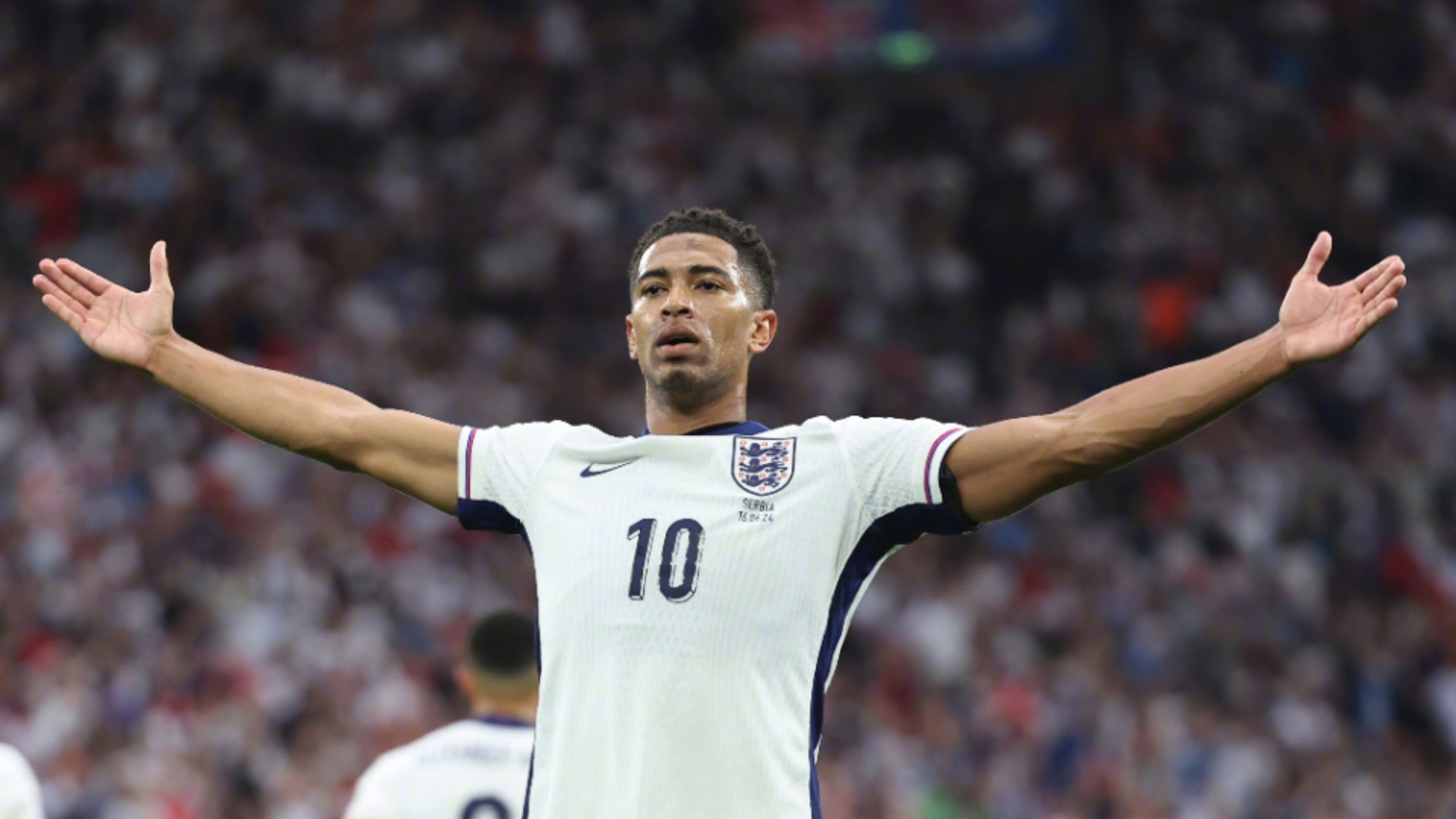 “东詹”狂轰62+16+18 湖人关键时刻12胜0负