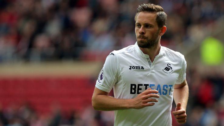 Pasha调侃TaZ替补出战：队长，你知道该怎么做