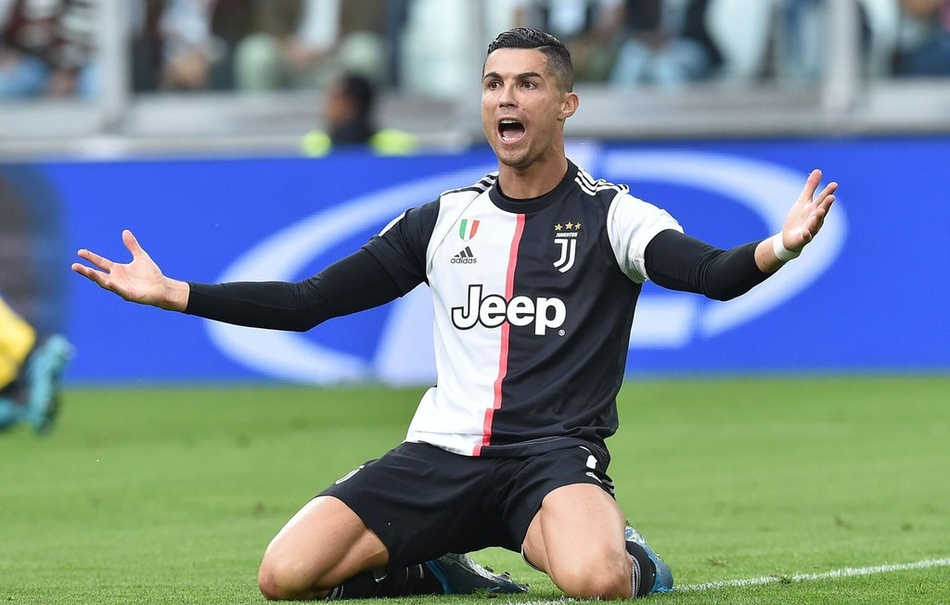 库里30岁后依旧巅峰状态：数据超越乔丹，近八场均破30分