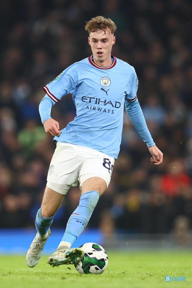 NBA重罚杰伦·布朗！公开怒喷裁判遭罚35万元，罚球差距引发热议