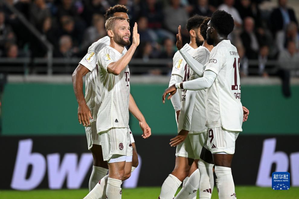 [德甲]第28轮：弗赖堡VS多特蒙德