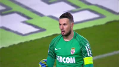 2-2！B费复出助攻 谢什科破3个月球荒+双响难救主 曼联爆冷3连平